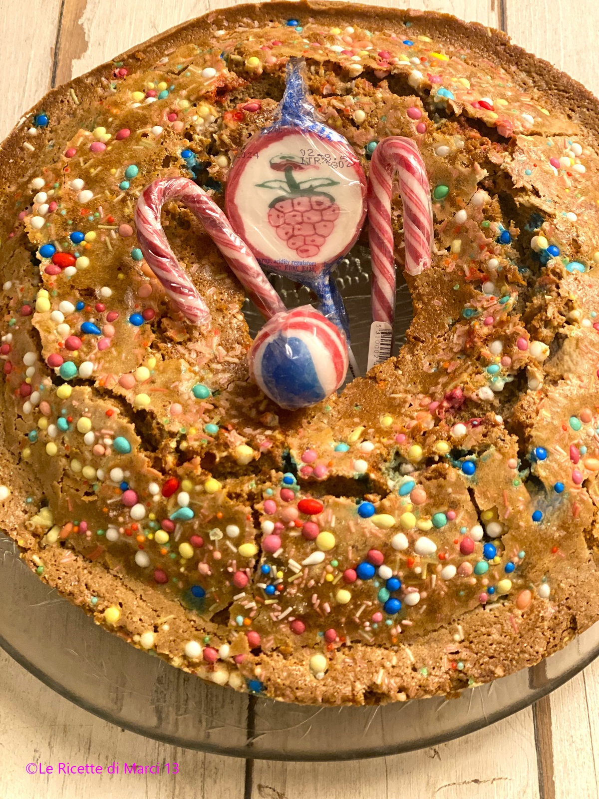 Superweicher Karnevalskranzkuchen