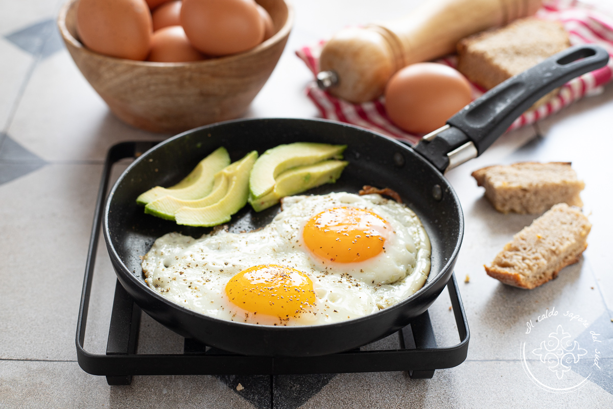 Spiegelei in der Pfanne
