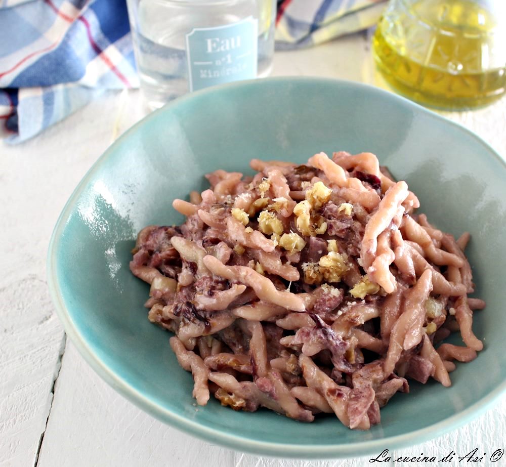 Trofie mit Radicchio-Creme