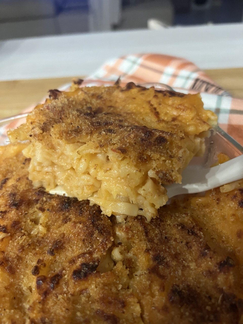 Nudel und Kartoffeln aus dem Ofen