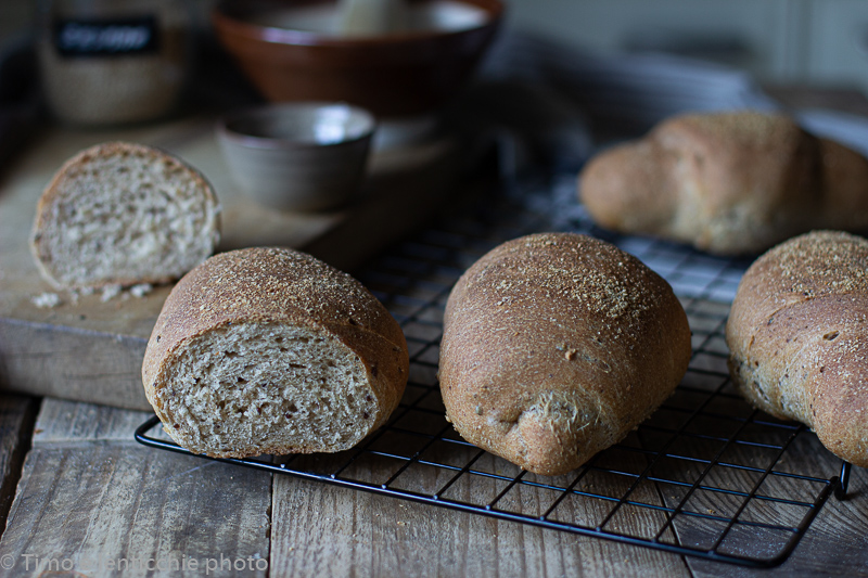 Weiche und duftende Gomasio-Brötchen