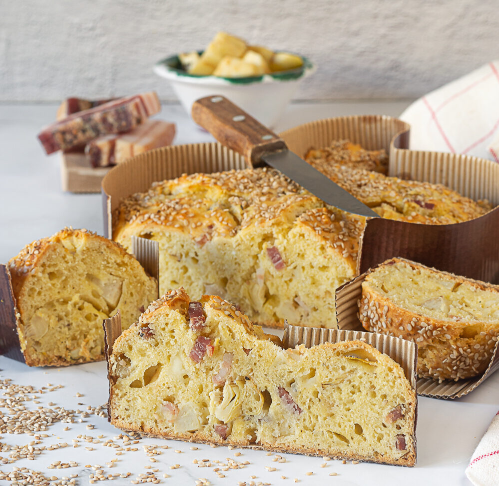 Herzhafte Colomba mit Artischocken und Pancetta