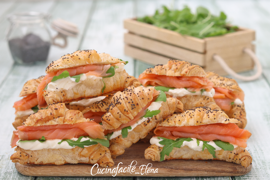 Lachs-Croissants aus Blätterteig