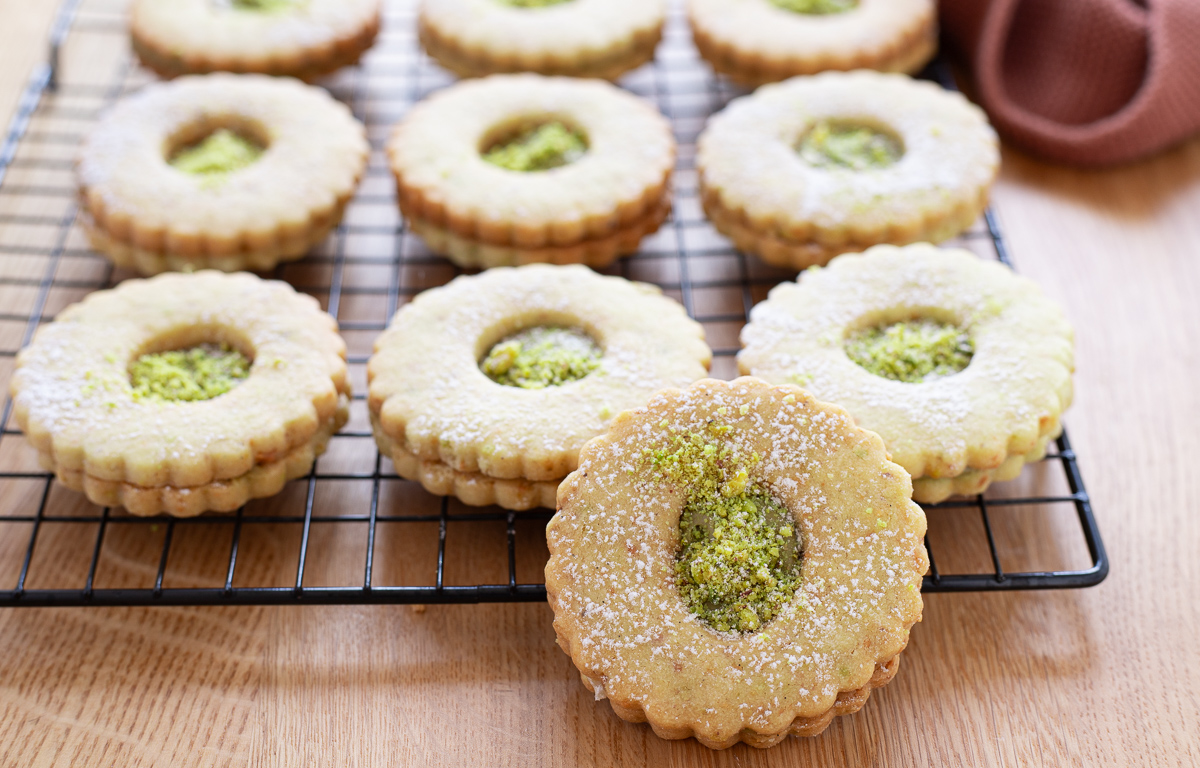 Linzer Augen mit Pistazien – Konditorei-Rezept