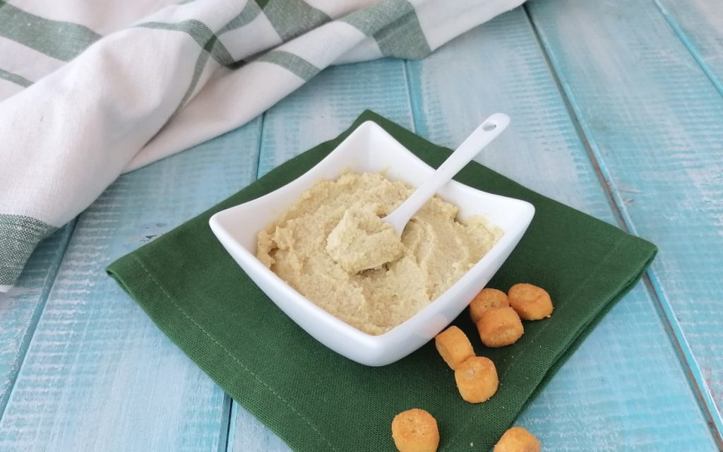 Lupinen-Hummus