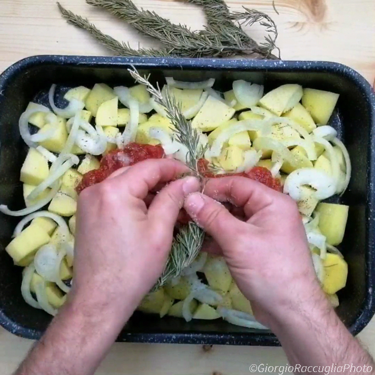 Rezept Wurst und Kartoffeln nach Pizzaiola-Art