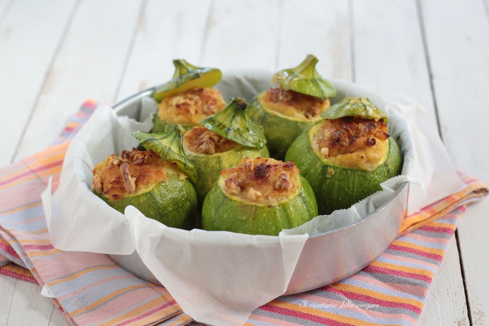zucchine-tonde-ripiene-piatto-finito