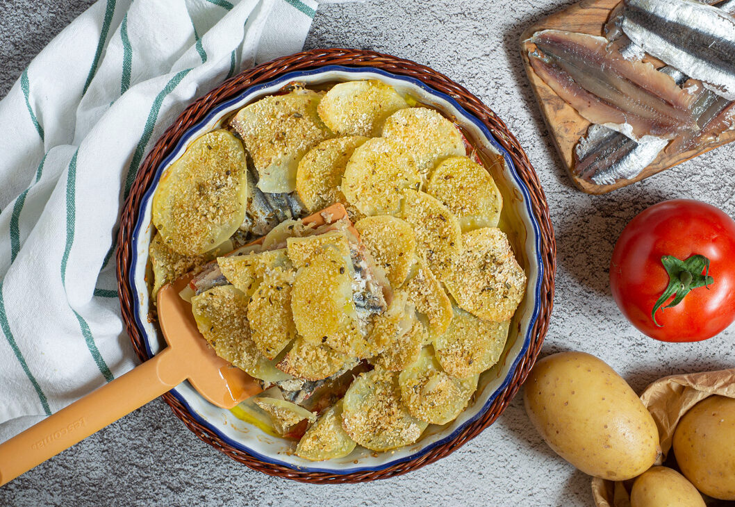 Sardellen-Kartoffel-Törtchen mit Tomaten