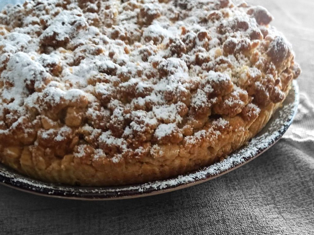 Streuselkuchen mit Ricotta und Schokotropfen ohne Eier in der Heißluftfritteuse