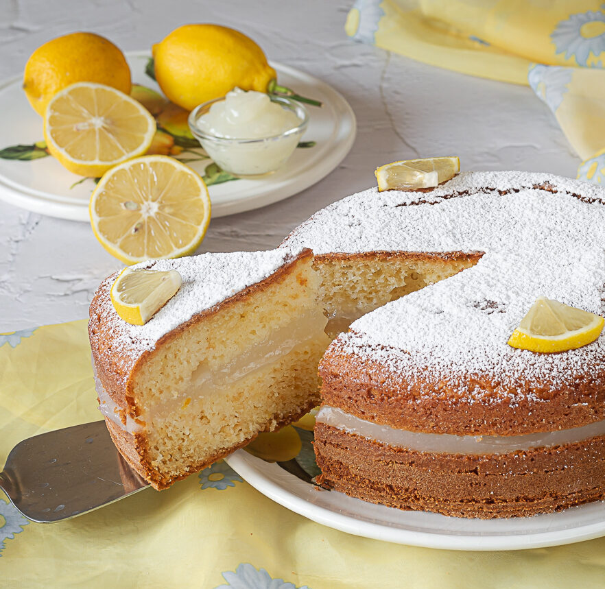 Torte mit Zitronencreme