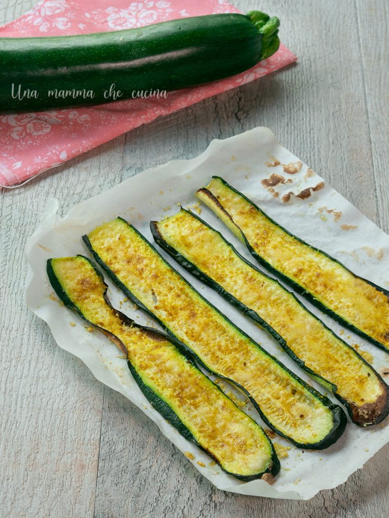 Überbackene Zucchini mit Curry in der Heißluftfritteuse
