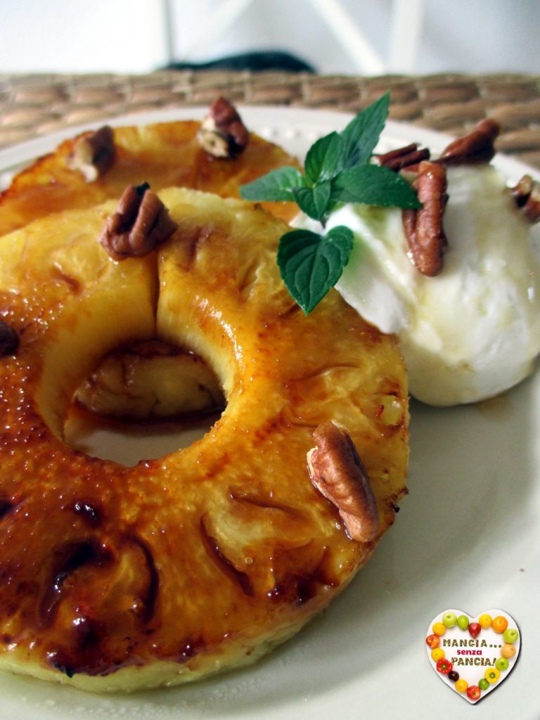 Gegrillte Ananas mit Joghurtcreme, Mangia senza Pancia