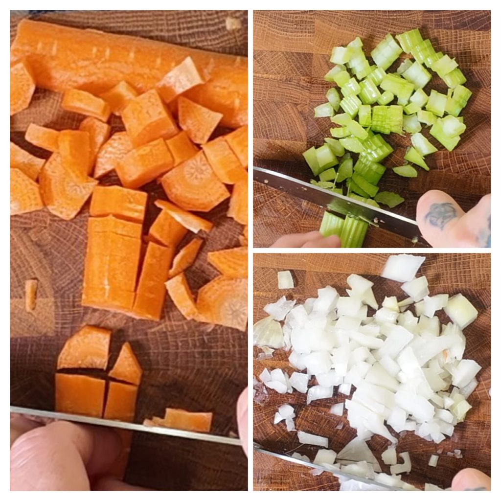 Schweinegulasch mit Erbsen: das klassische Rezept für superzartes Fleisch