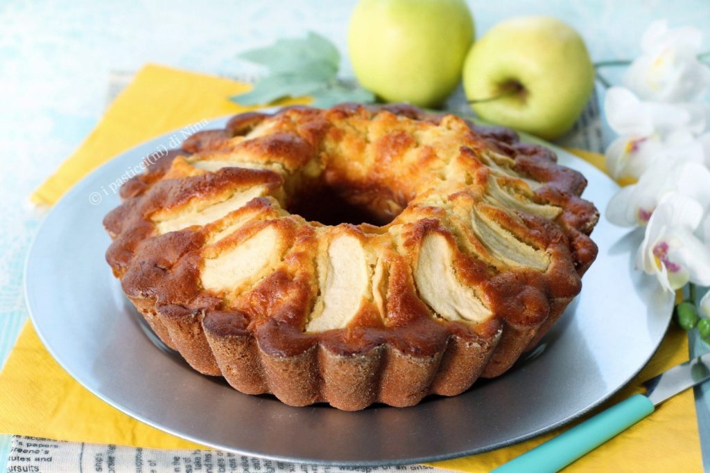 Apfel-Joghurt-Gugelhupf – einfach und gesund, Rezept von i Pasticcini di Nina