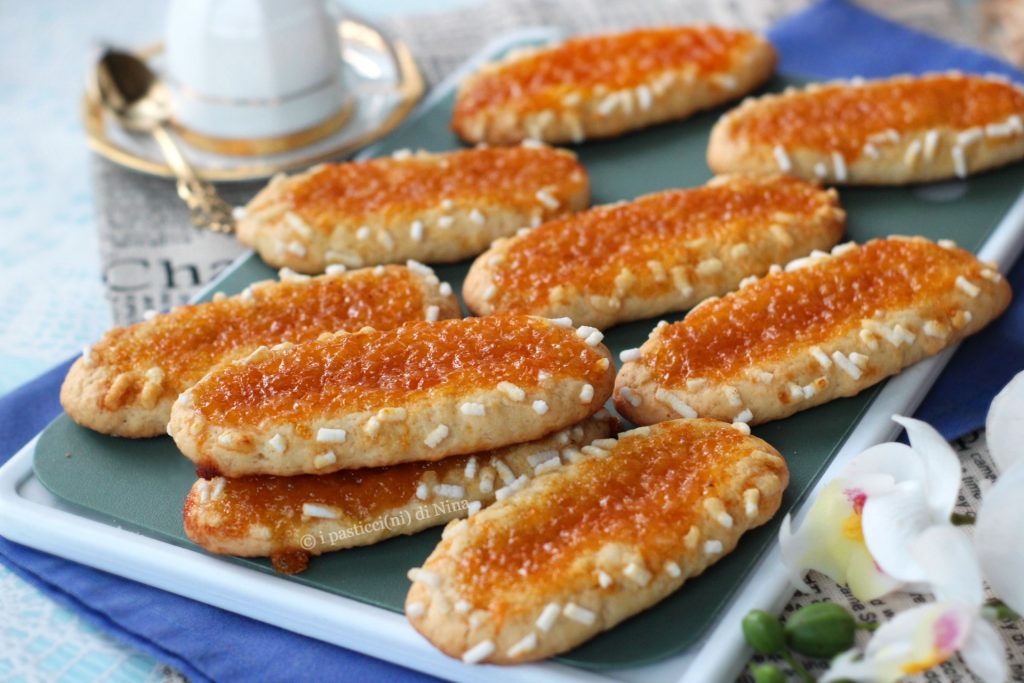 Große Kekse mit Marmelade und Hagelzucker schnell ohne Ruhe im Kühlschrank i pasticcini di Nina