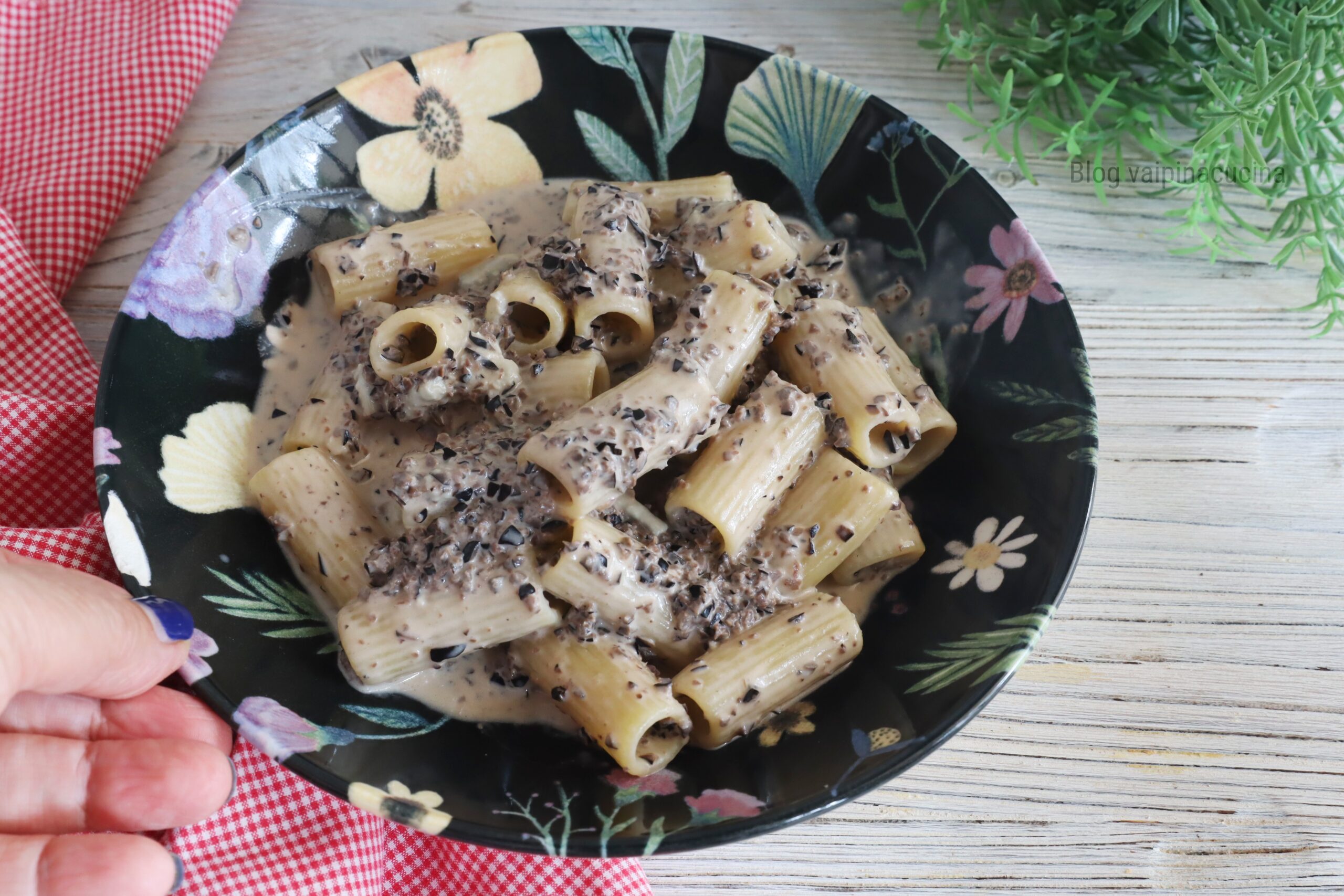 Rigatoni in Asche