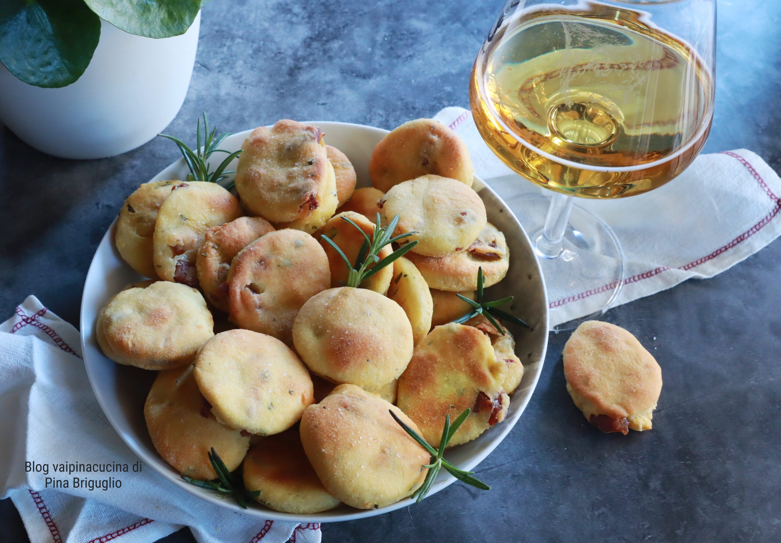 Salatini mit Gambuccio und Pecorino