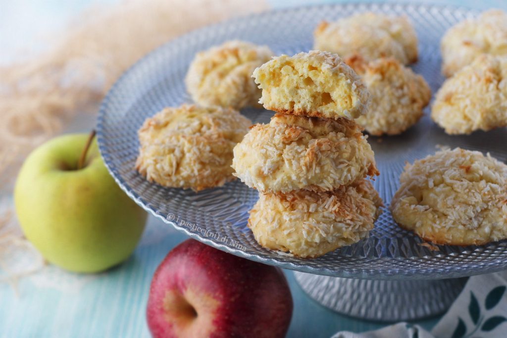 Weiche Apfel-Kokos-Kekse, zart und zergehend im Mund, i pasticcini di Nina