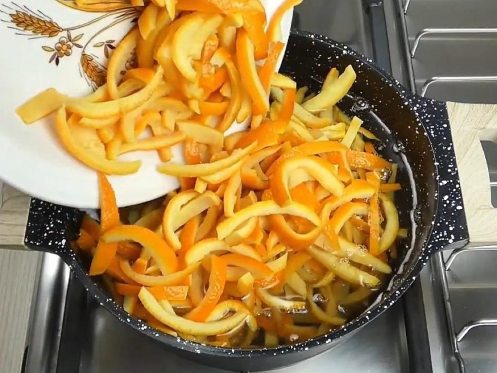 kandierte orangenzesten kochen