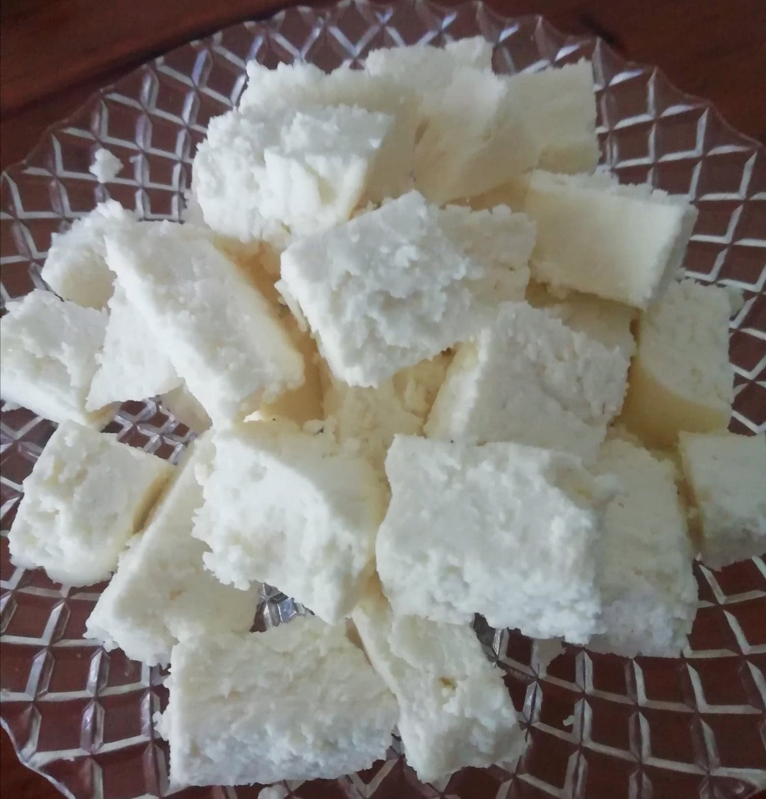 Paneer: Frischer Käse