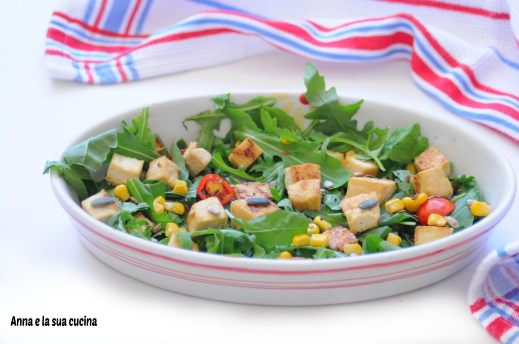 Gerösteter Tofu mit Rucola und Samen