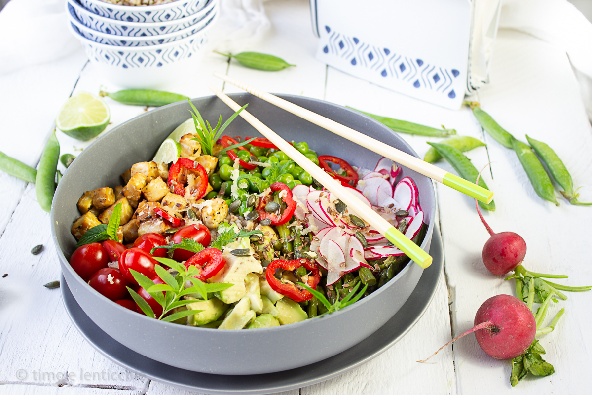 Einfacher und leckerer Veg-Poke