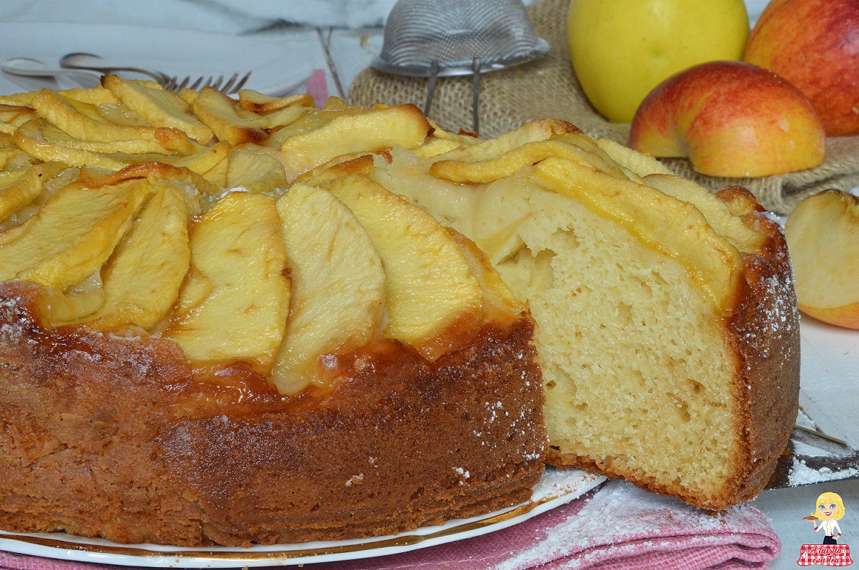 KLASSISCHER WEICHER APFELKUCHEN