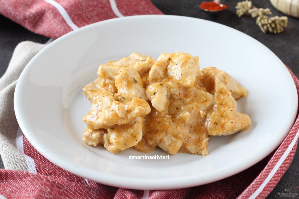 Hähnchenbissen mit Paprika