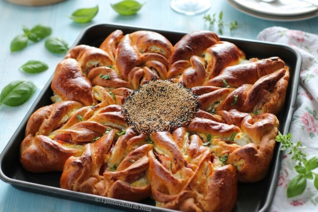 Herzhafte Brioche-Blüte mit Ricotta Rezept für Feste oder Ostermontag I Pasticcini di Nina
