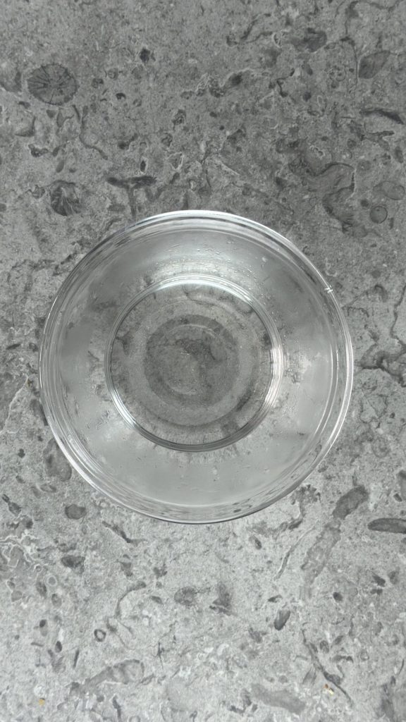 Würzmischung erhitzen, bis der Zucker schmilzt