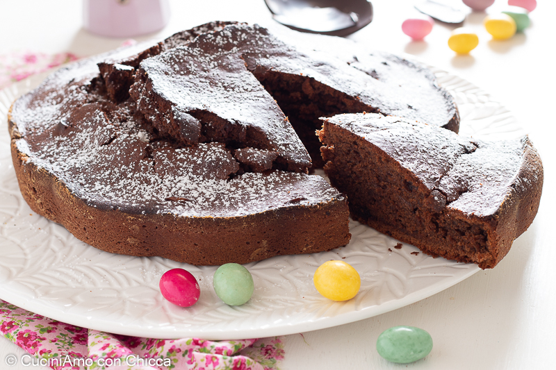 Kuchen mit Ostereiern