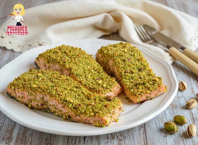 LACHS IN PISTAZIENKRUSTE