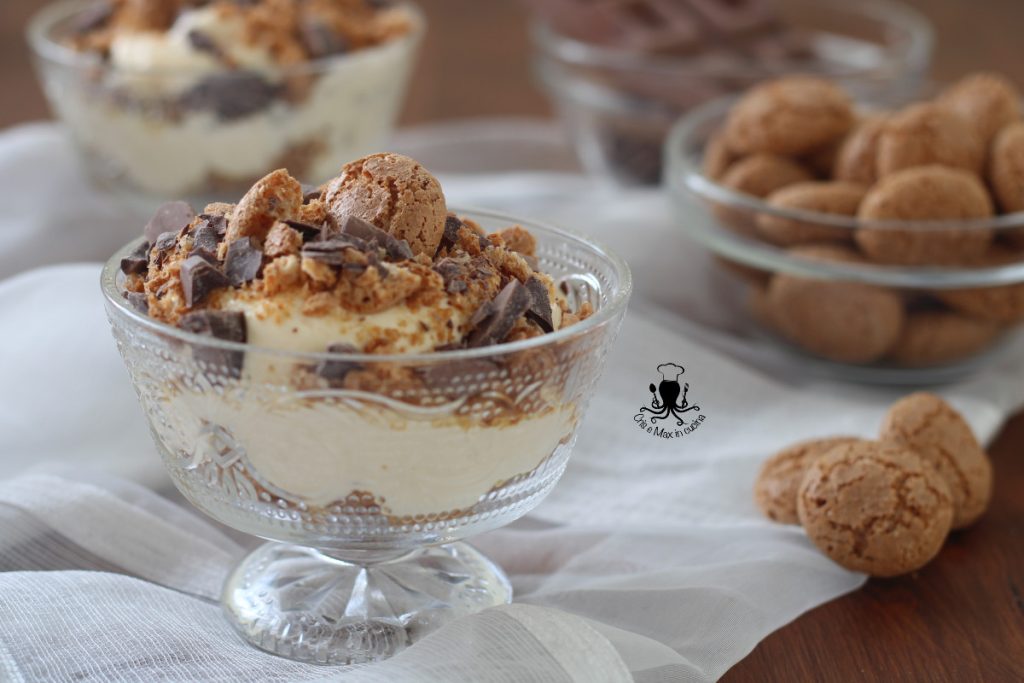 Mascarpone-Becher mit Amaretti und Zartbitterschokolade1