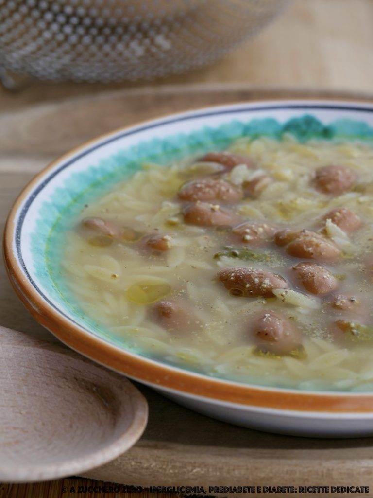 Pasta mit Bohnen in Brühe | einfaches Rezept