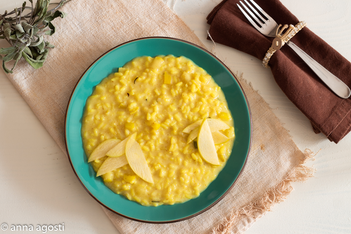 Risotto mit Curry und Äpfeln: Cremiges, würziges Rezept