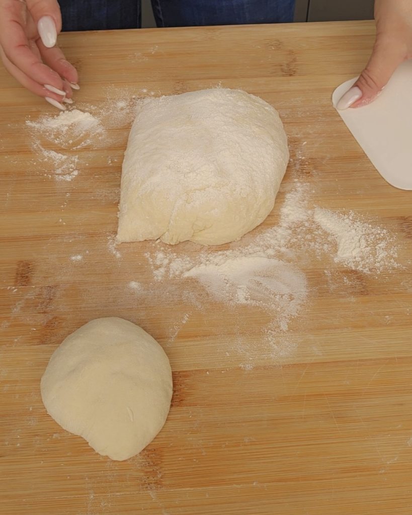 Teiglinge in die Heißluftfritteuse legen und ölen