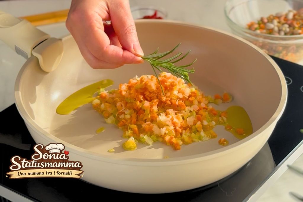 Anschwitzen von Gemüse für Getreide- und Schwarzkohlsuppe