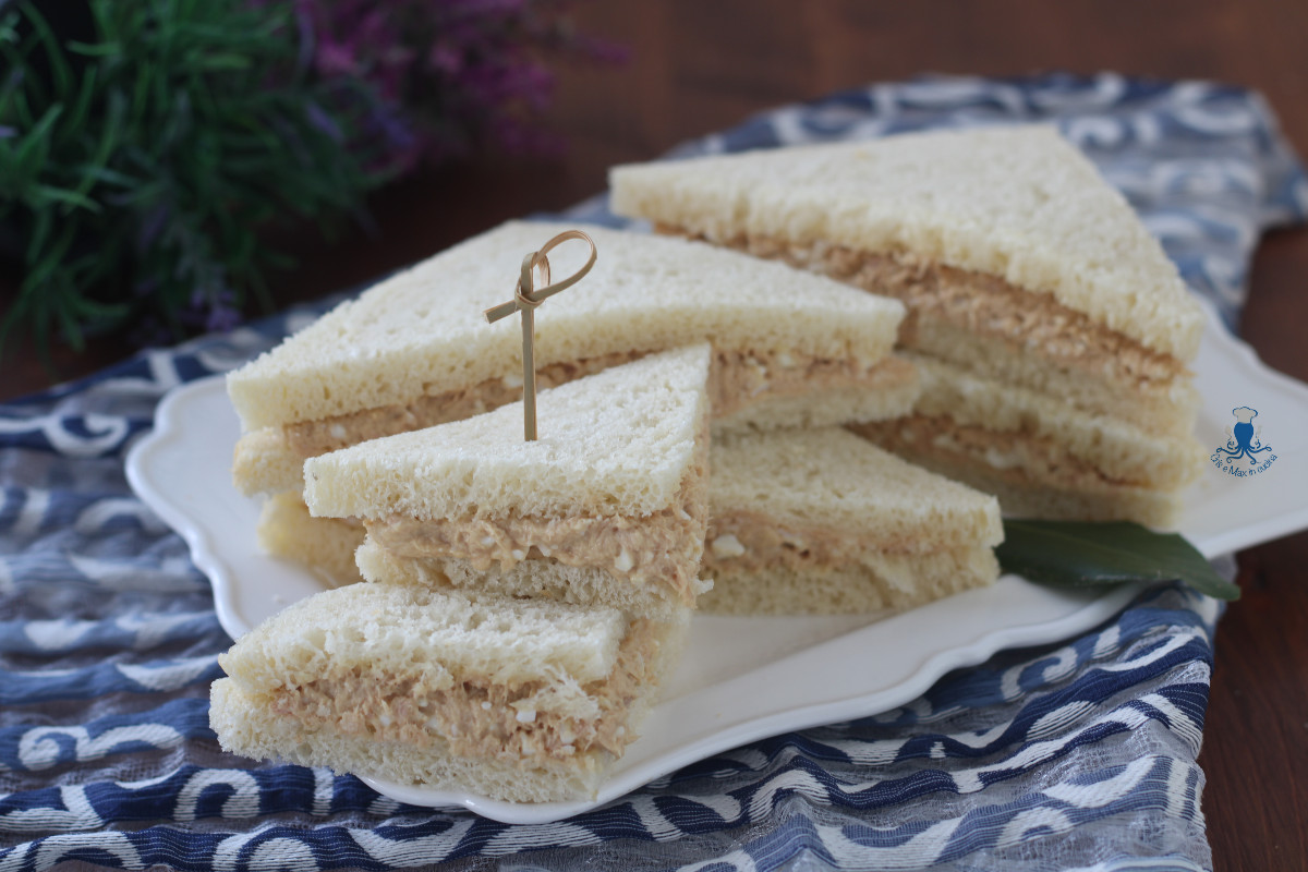 Tramezzini mit Thunfisch und Ei