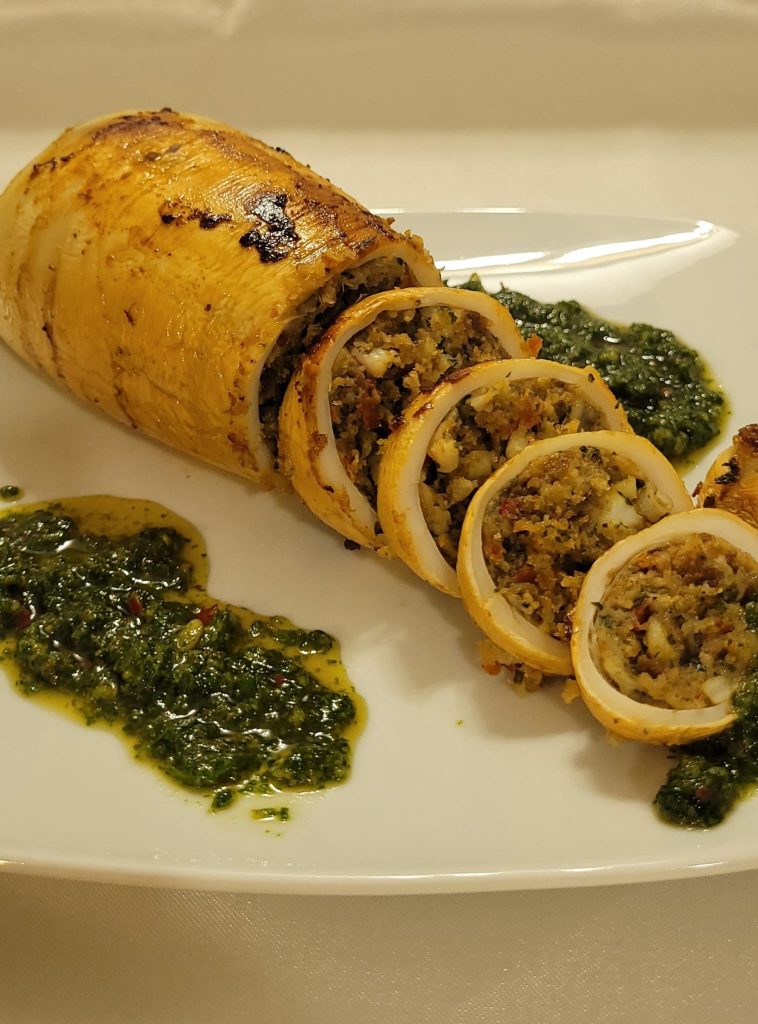 Gefüllter Tintenfisch aus der Heißluftfritteuse