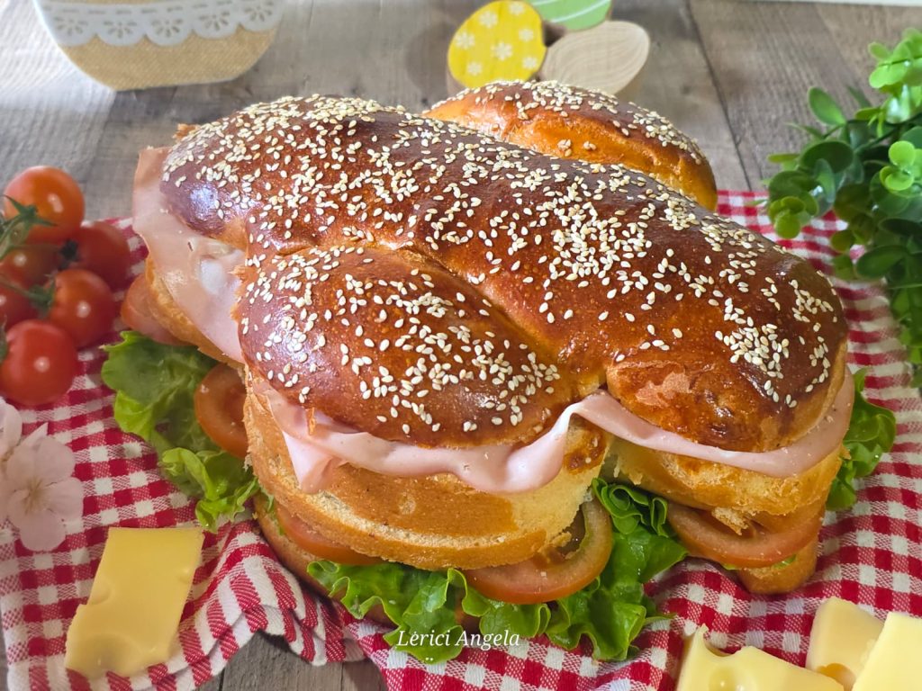 Gefüllte herzhafte Colomba – die Königin des Tisches