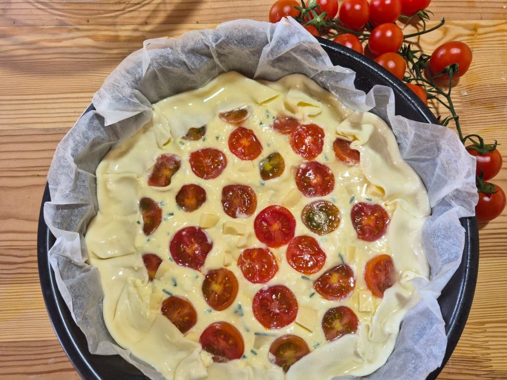 Herzhafte Ricotta-Tarte mit Kirschtomaten (Ofen oder Heißluftfritteuse)