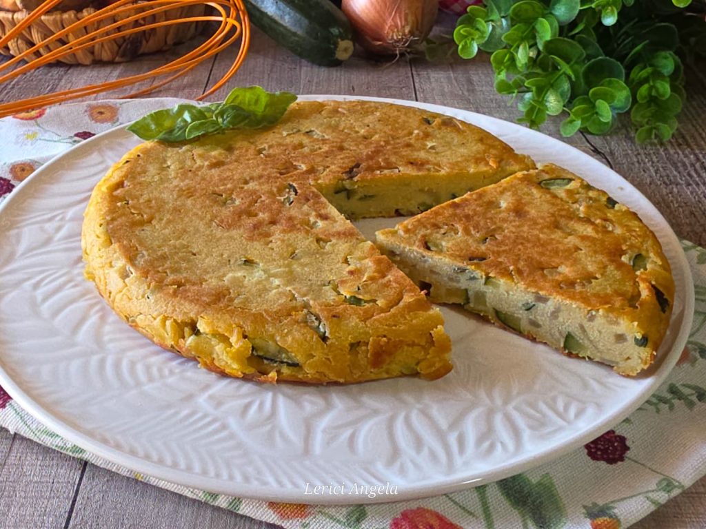 Zucchini-Frittata ohne Eier – Rezept für Pfanne, Ofen oder Heißluftfritteuse