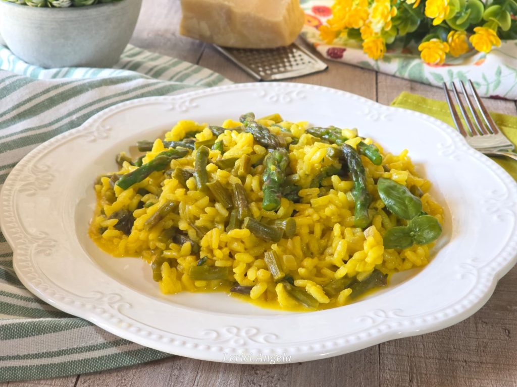 Risotto mit Spargel und Safran