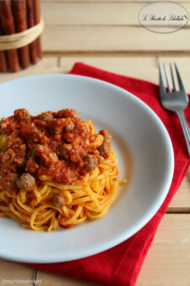 Chitarra mit Fleischbällchen