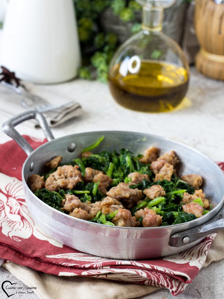 Friarielli und Salsiccia