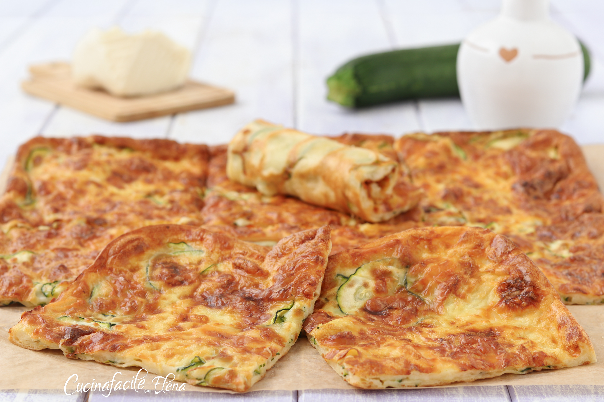 Großer Zucchinipfannkuchen aus dem Ofen