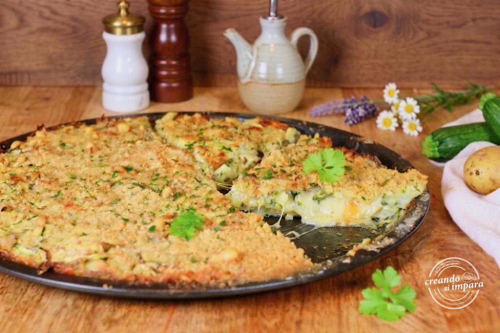 Gefüllter Zucchini- und Kartoffelfladen