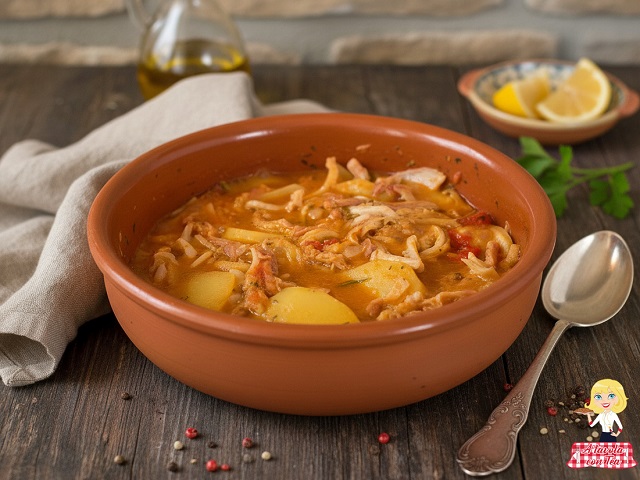 Kutteln in Tomatensauce auf ligurische Art