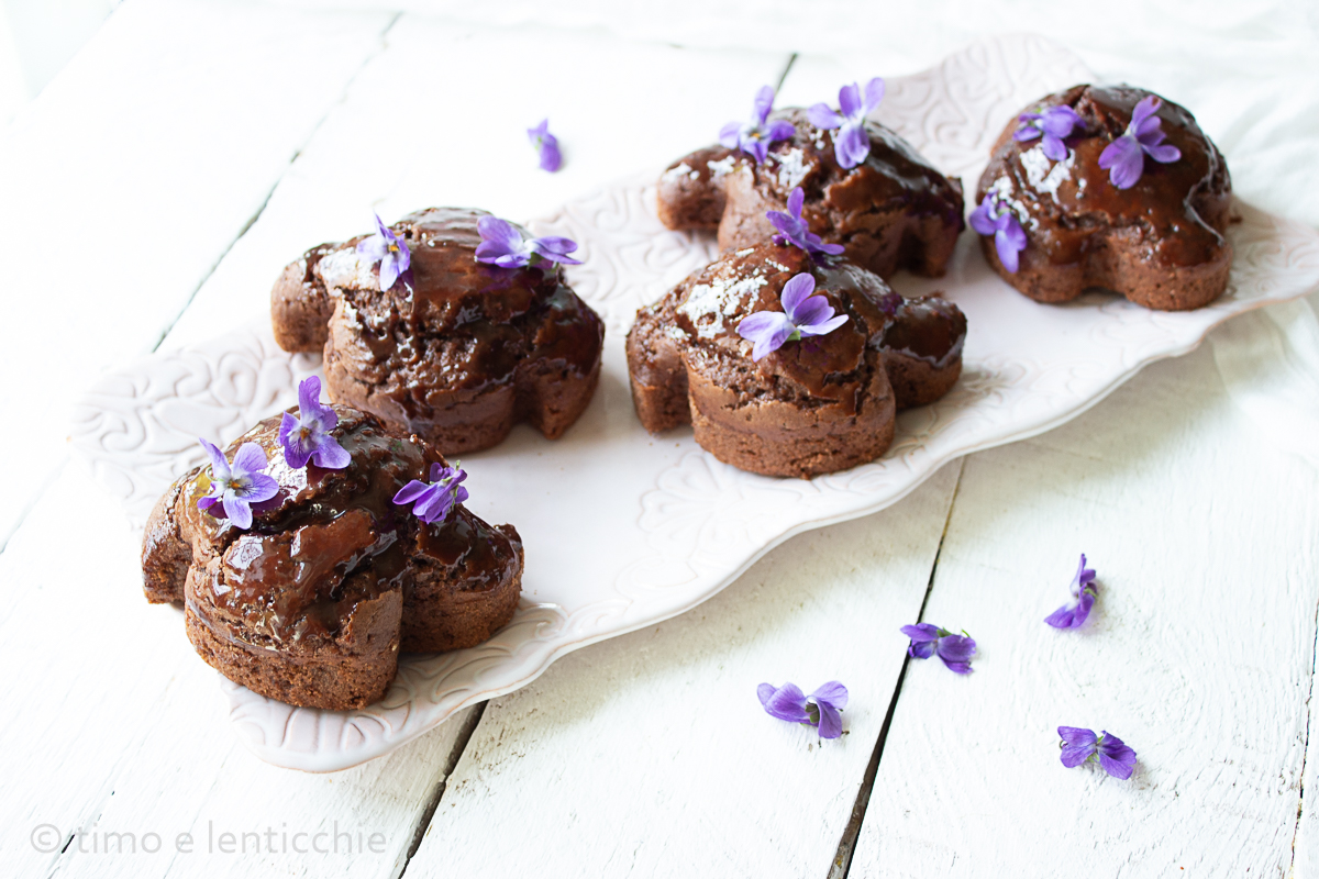 Mini-Colombe mit Schokolade