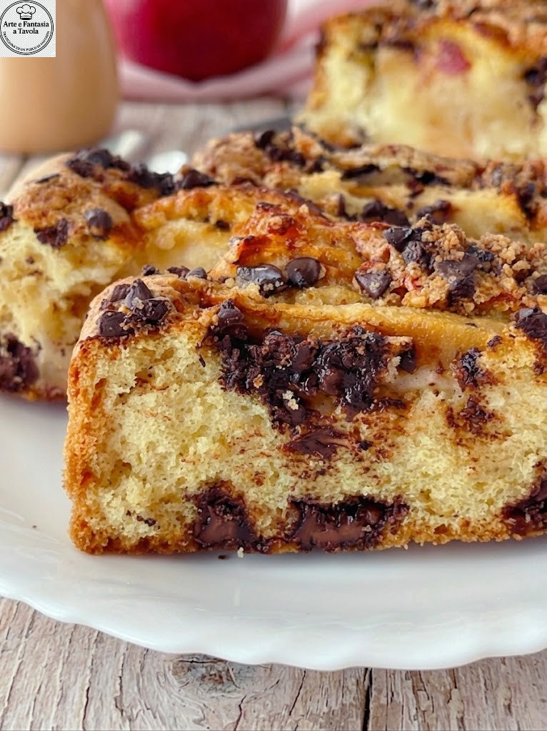 Plumcake mit Äpfeln und Schokolade